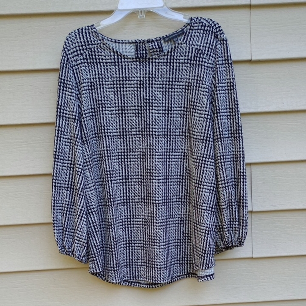Adrianna Papell‎ Black and White Plaid Long Sleeve Scoop Top